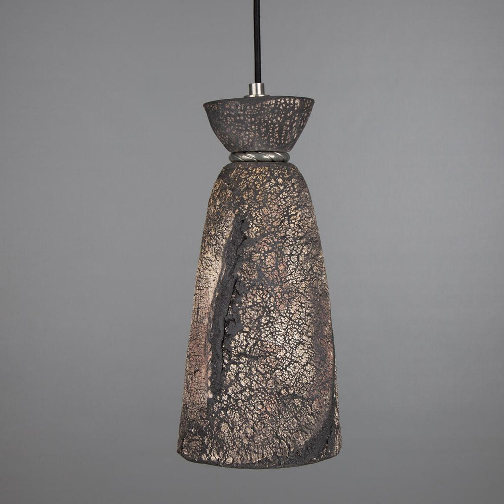Parva Pendant - Black Clay