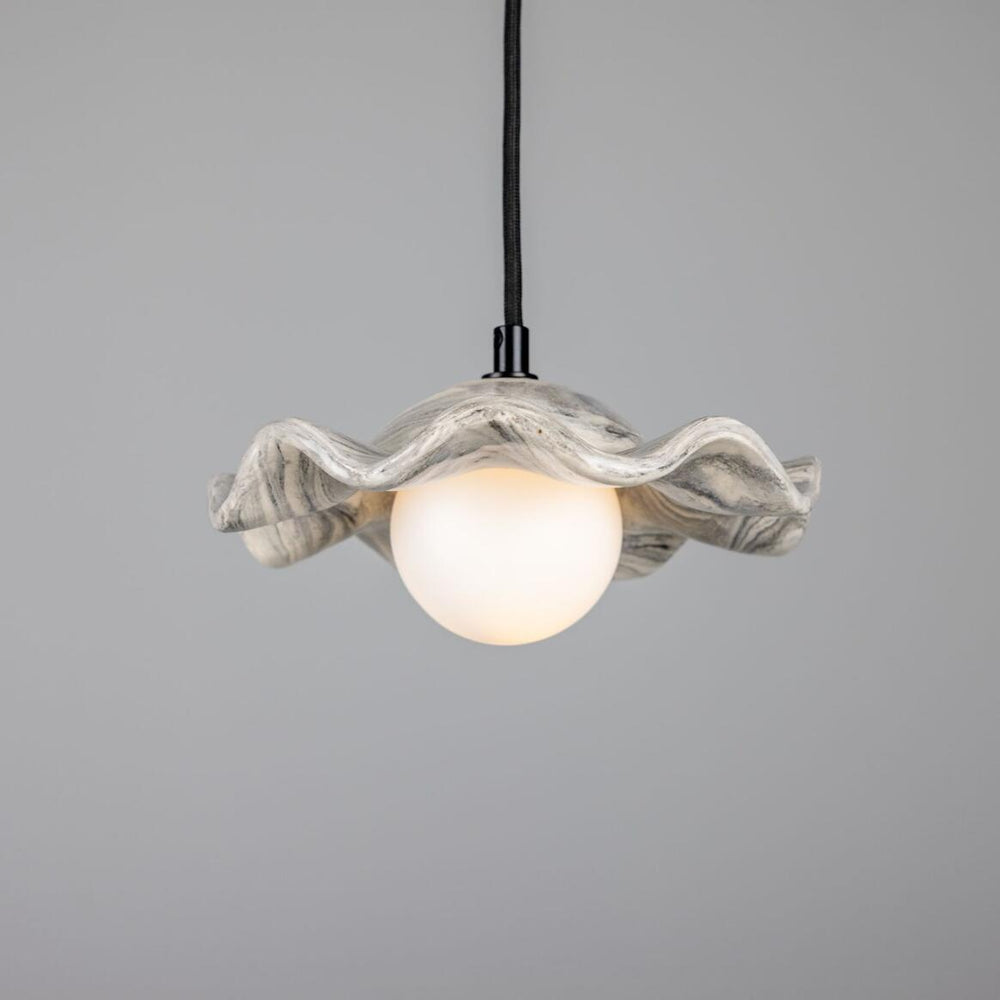 Rivale Pendant