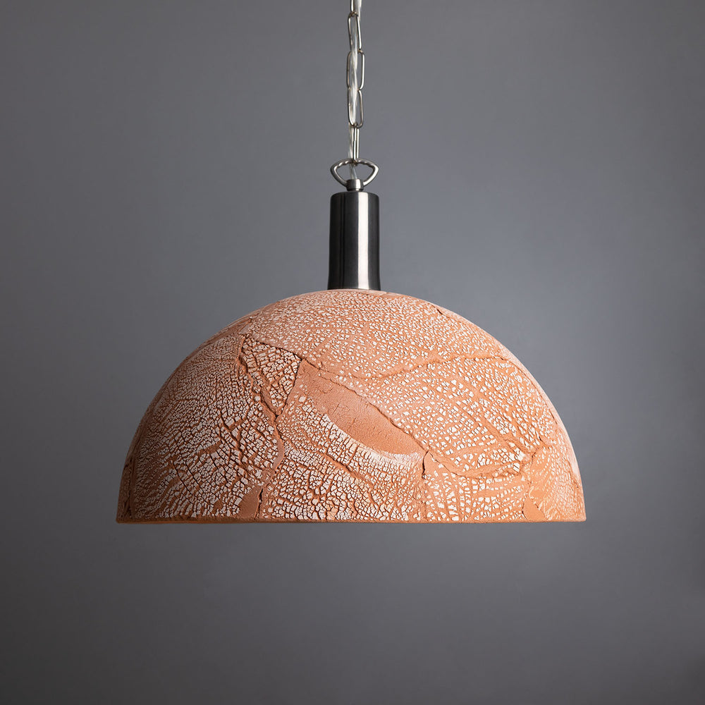 Pendentif kauri 37 cm - fonte rouge