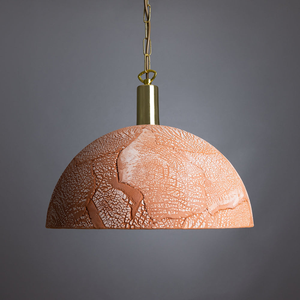 Pendentif kauri 37 cm - fonte rouge