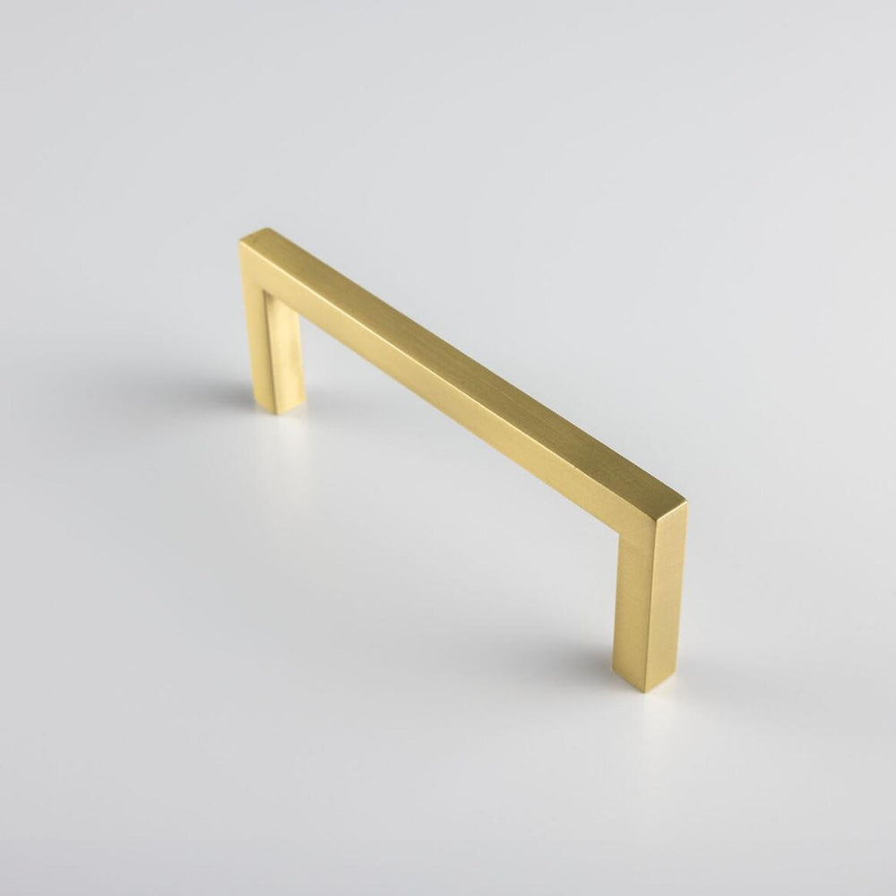 Cobh Brass handle - 130x45x10mm