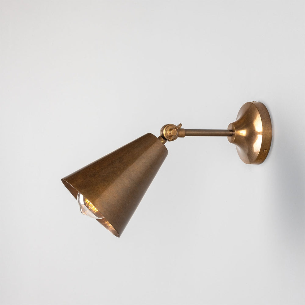 Moya Wall Light