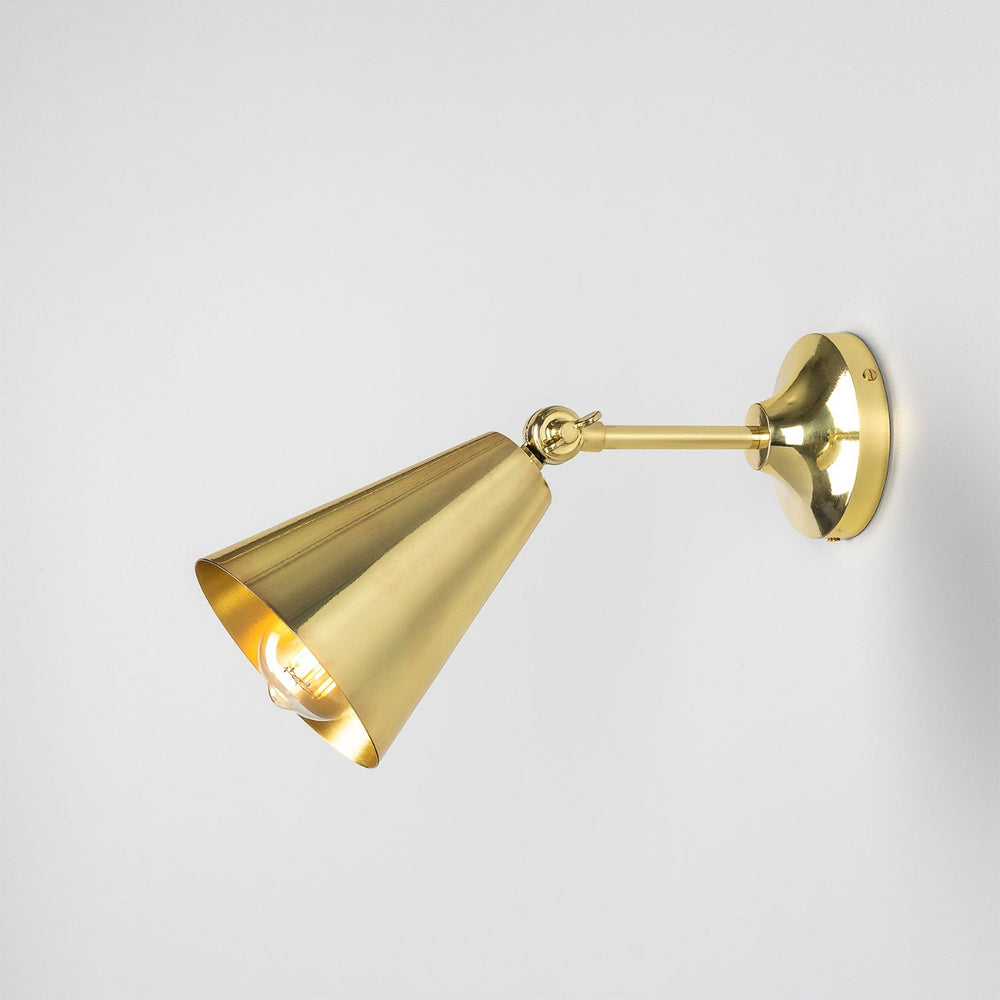 Moya Wall Light