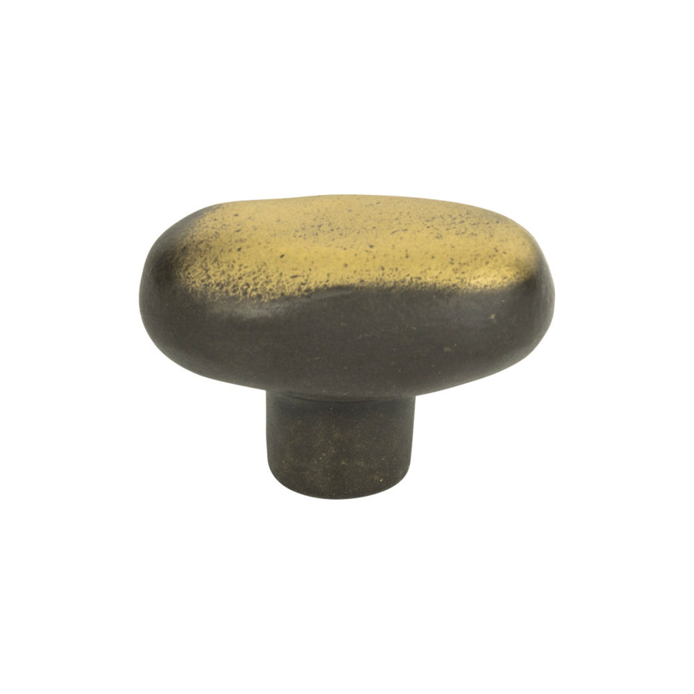 Bouton ovale vieilli