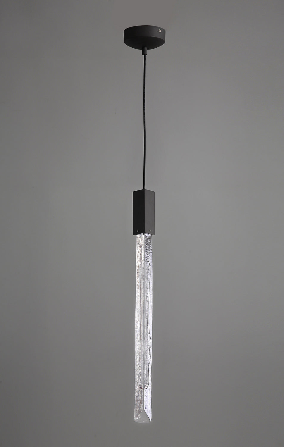 Avenue Lighting - One Light Pendant - Alpine - Black With Clear And White Marbleized Blown Glass- Union Lighting Luminaires Decor