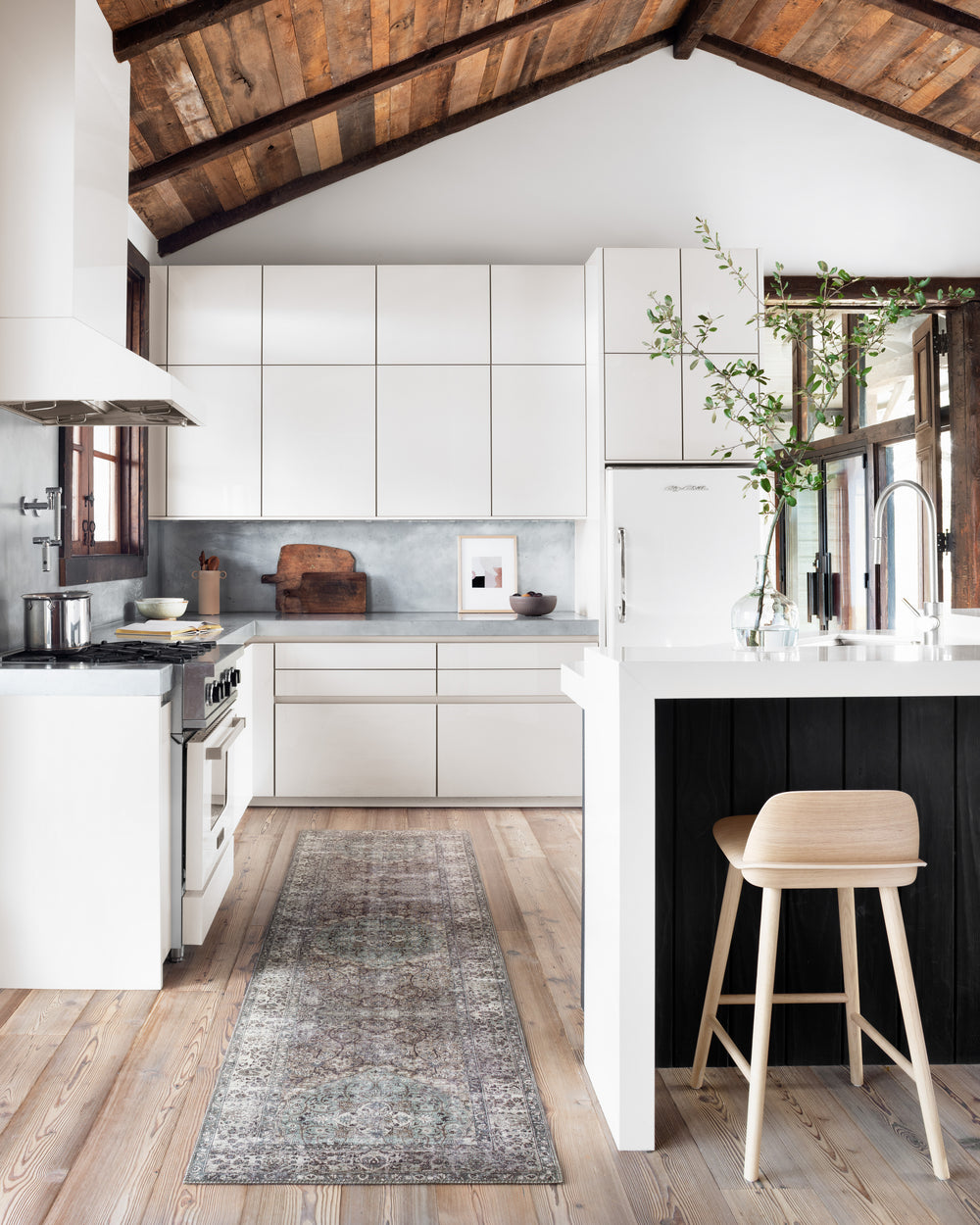 LAY-06 Layla Taupe/Stone Rug