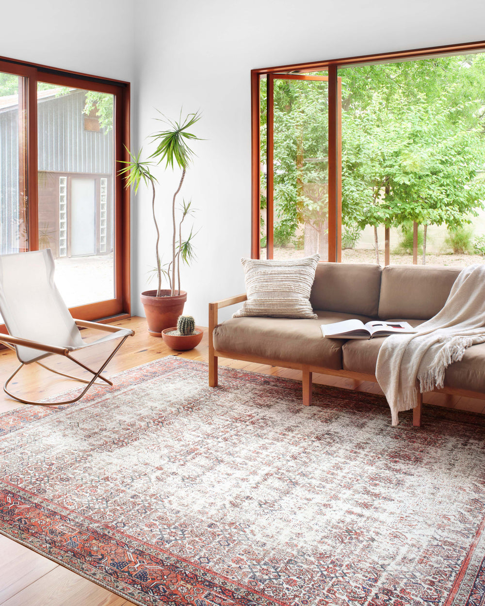 Pay-12 tapis Layla Ivory / Brick
