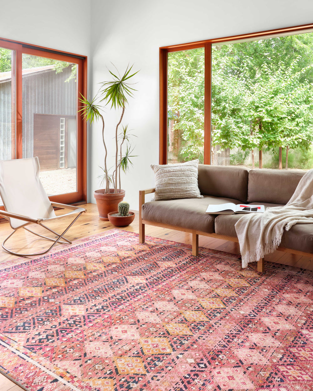 Layla Magenta / Multi Rug (LAY-15)