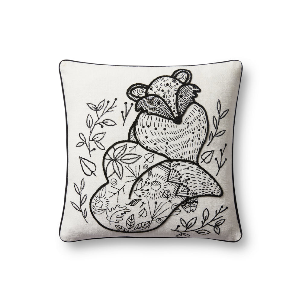 PLL0030 Black / Natural Pillow