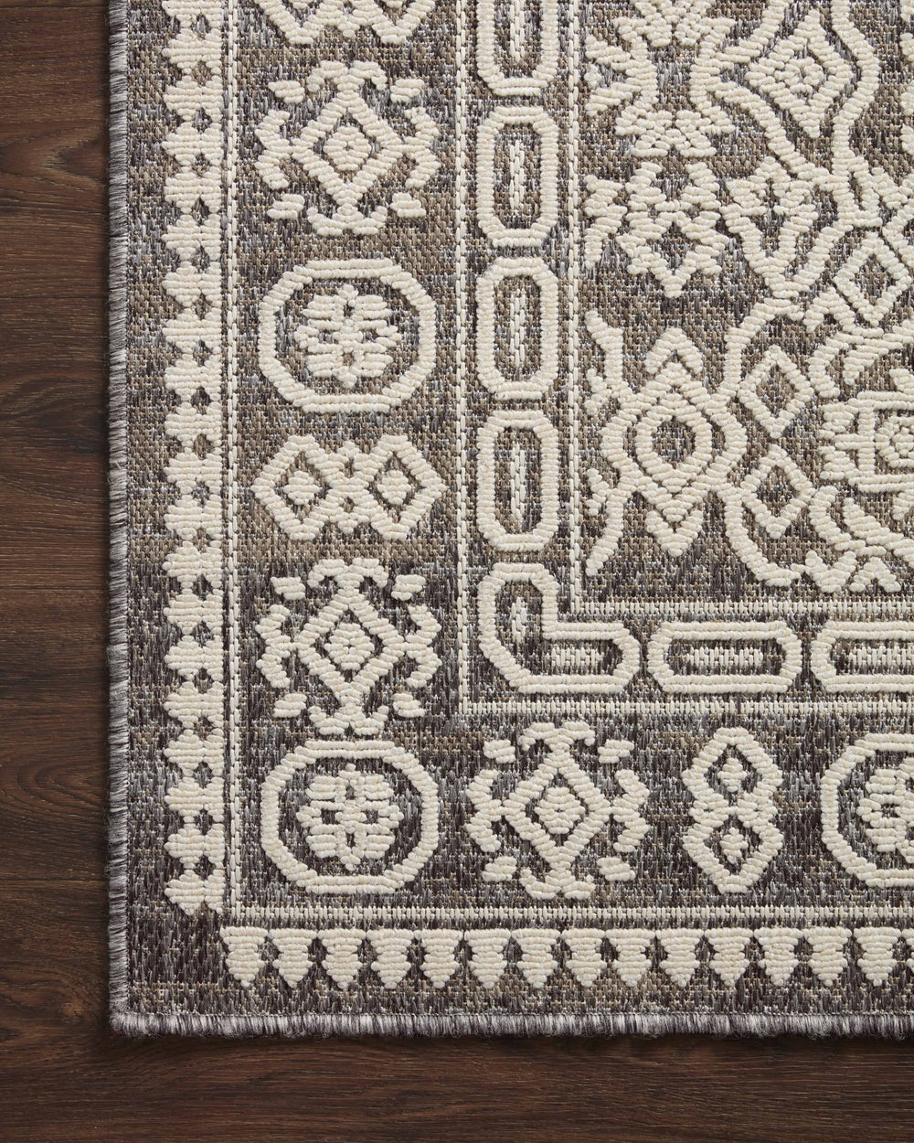 RAI-02 Rainier Pebble/Ivory Rug