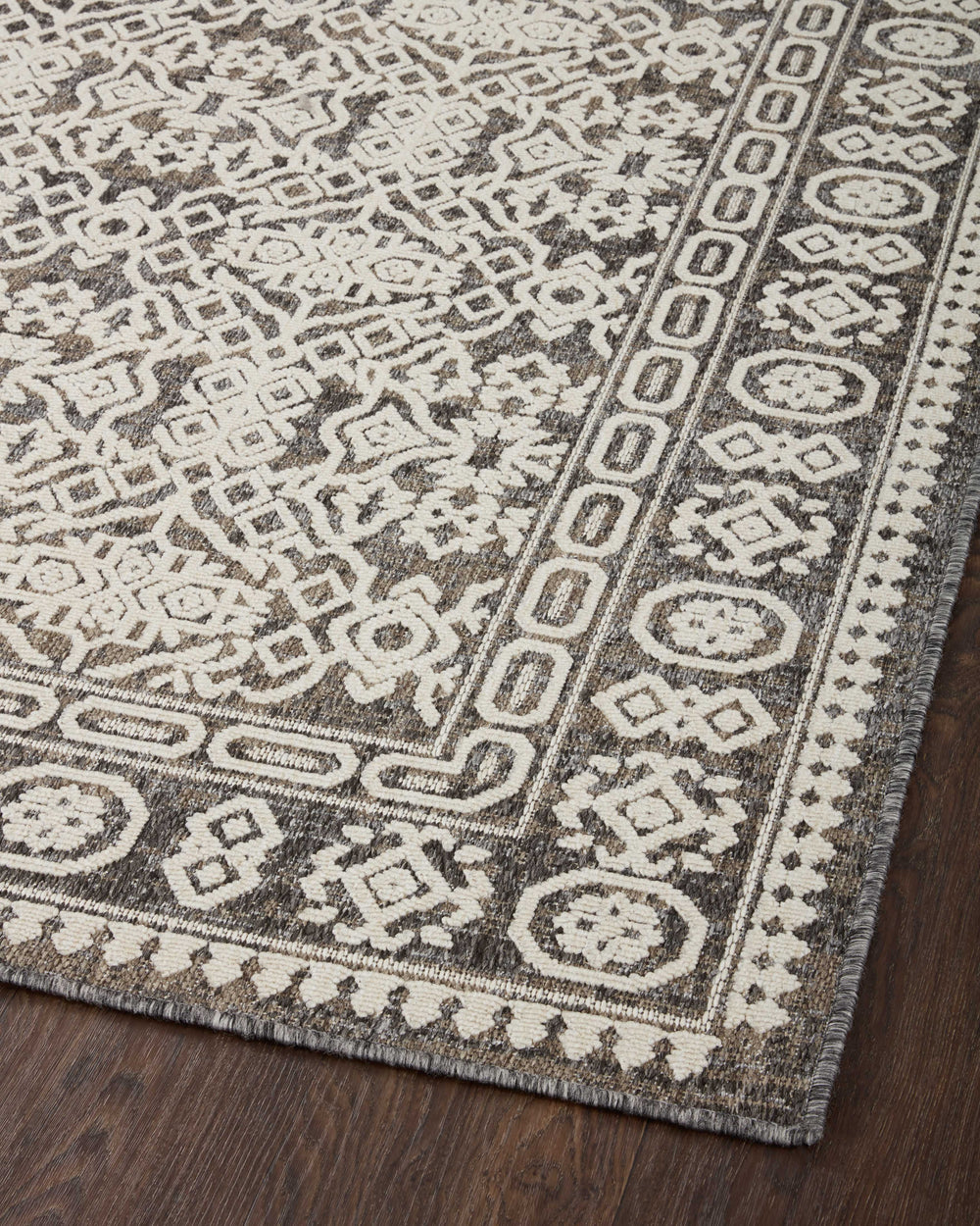 RAI-02 Rainier Pebble/Ivory Rug