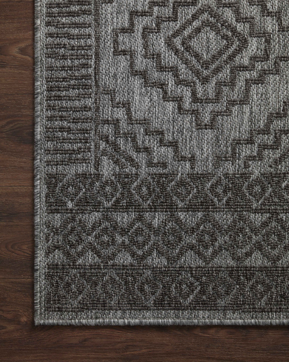 RAI-06 Rainier Grey / Charcoal Tapis