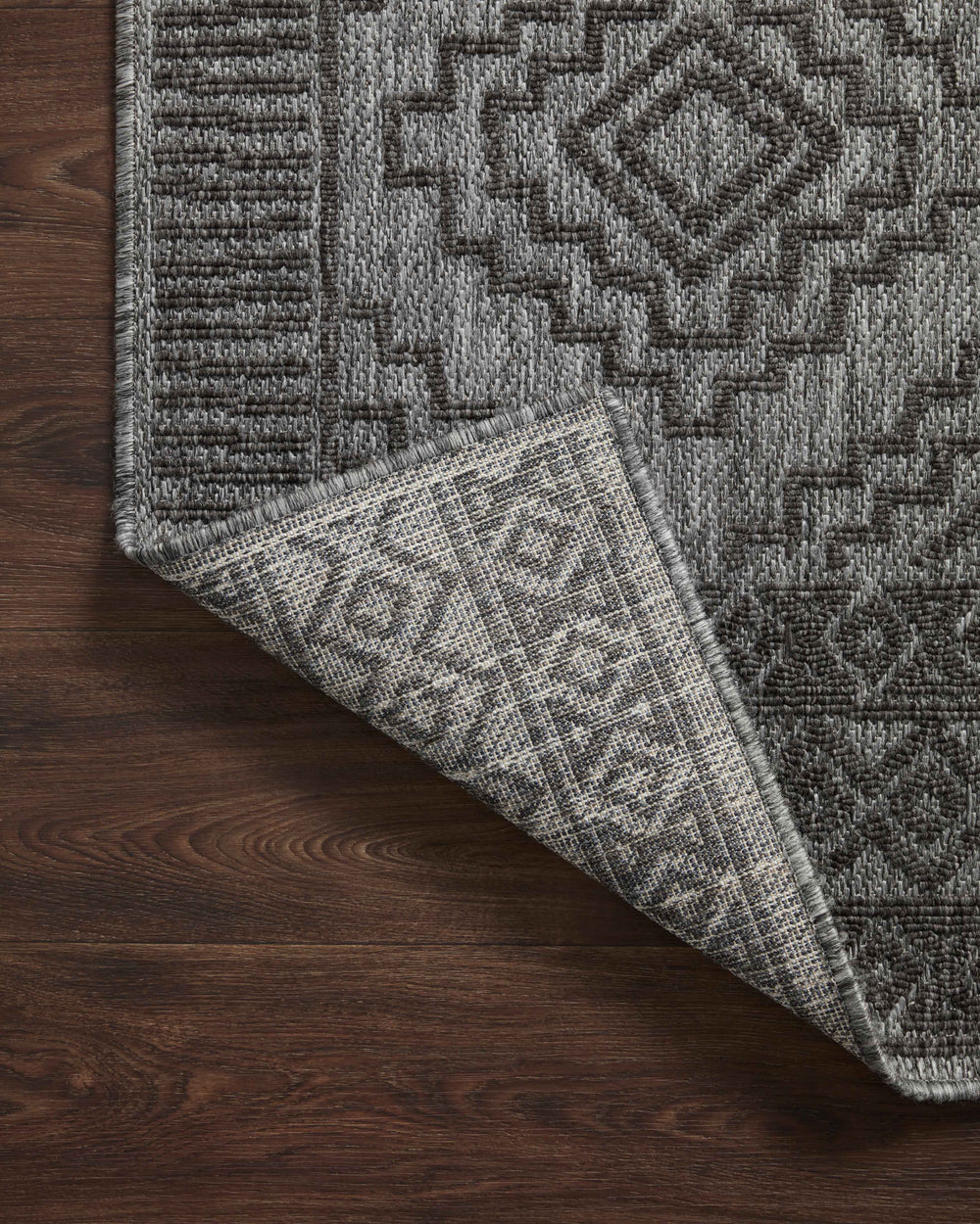 RAI-06 Rainier Grey / Charcoal Tapis