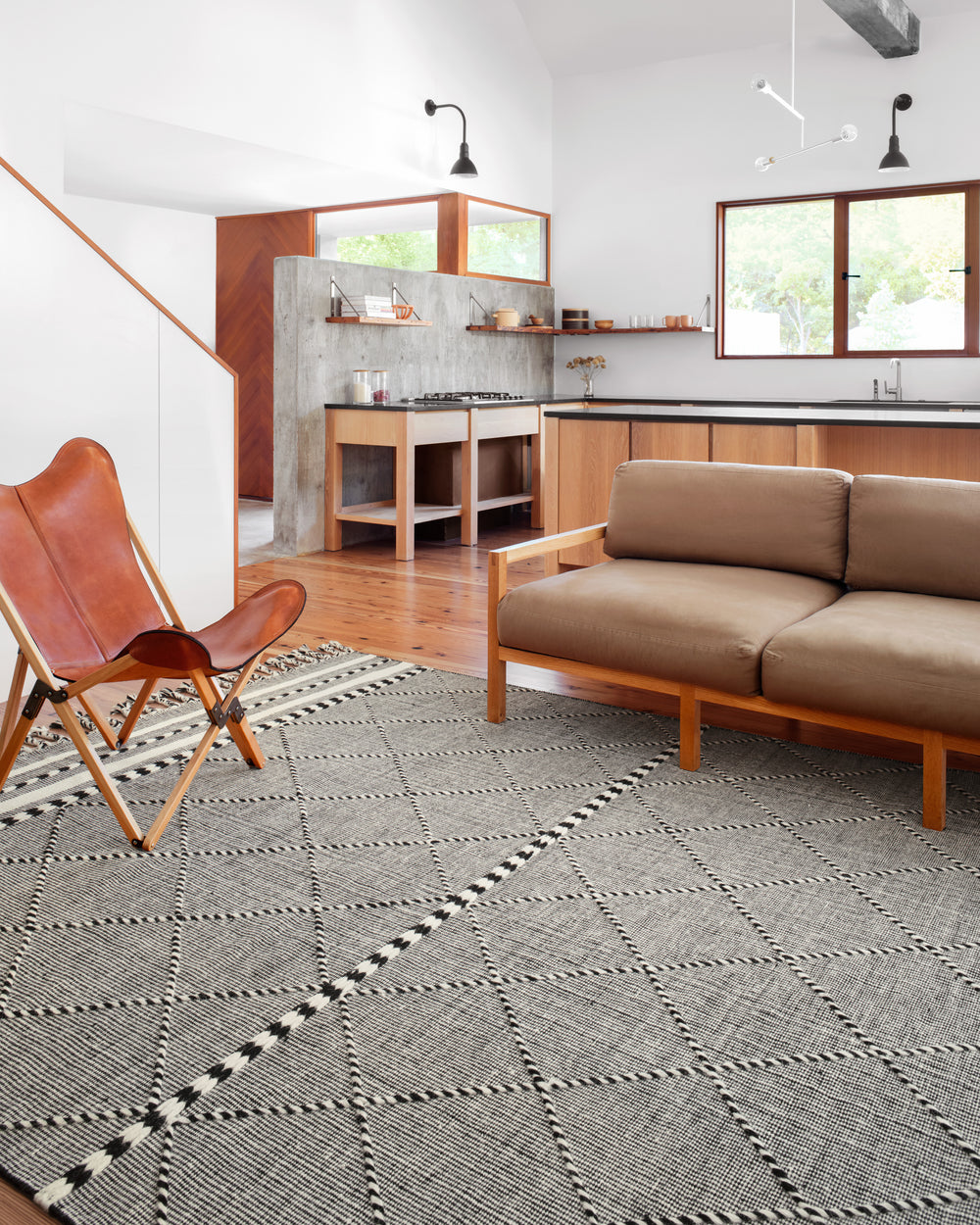 Sawyer Black Rug (SAW-01)
